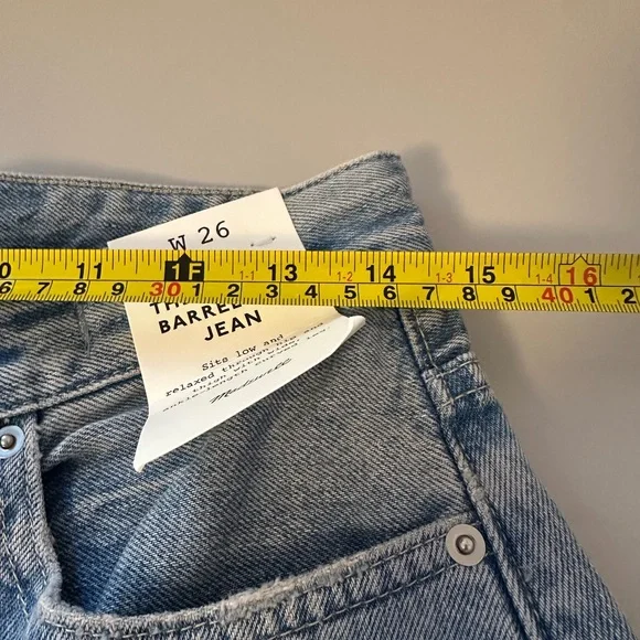 NWT Madewell The Darted Barrel Leg Jeans | Size 26 - Picture 13 of 15